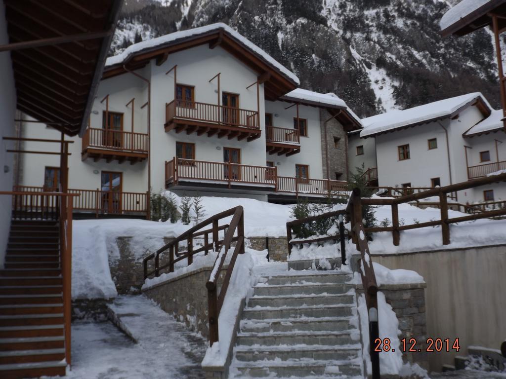 Villaggio Delle Alpi プレ・サン・ディディエ エクステリア 写真